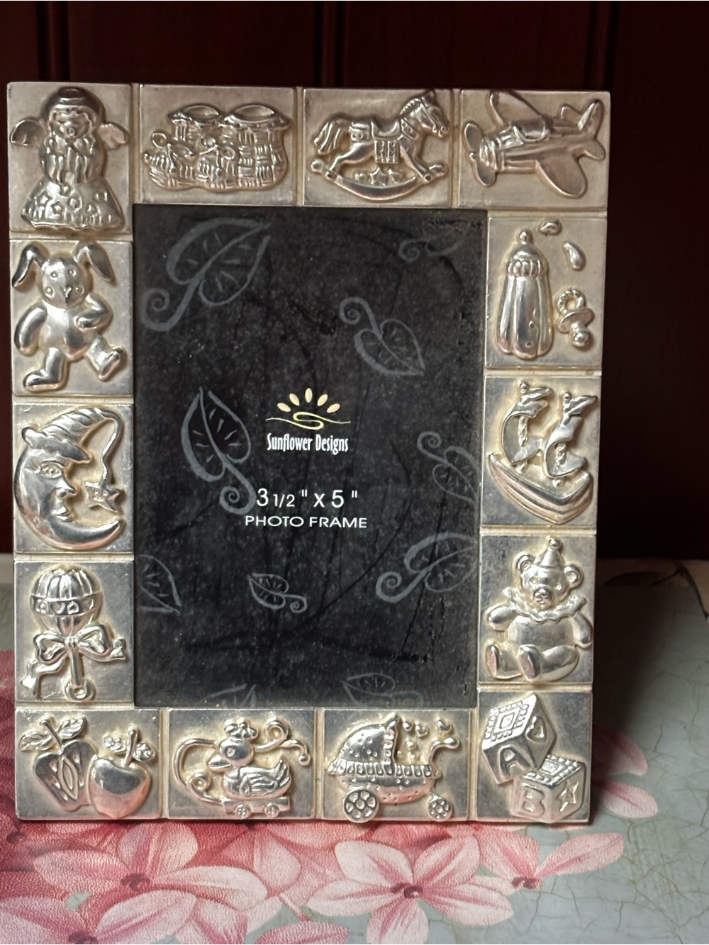 VTG Sunflower Designs baby nursery picture frame